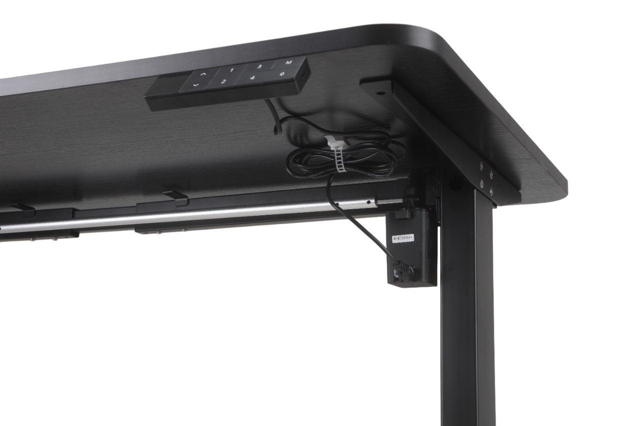 【ブラックフライデー】Natural Edge ハイエンド電動昇降式デスク「漆黒」